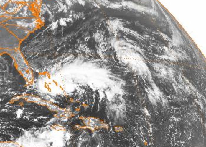 Ciclón Hortensia 4 Octubre de 1984 sufrió una ciclogénesis explosiva