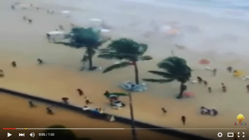 Tornado sorprende en una playa de Brasil y provoca el caos