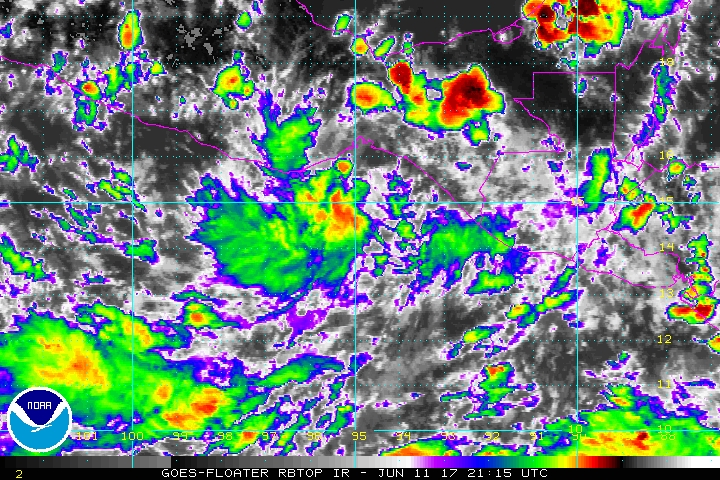 Tormenta Tropical “Calvin” en el Golfo de Tehuantepec
