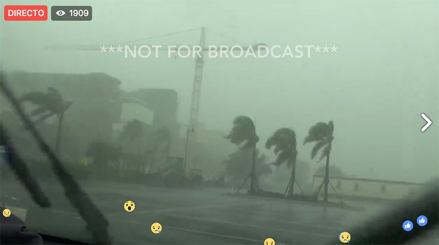 En directo desde Florida huracán azotando una enorme grúa de construcción