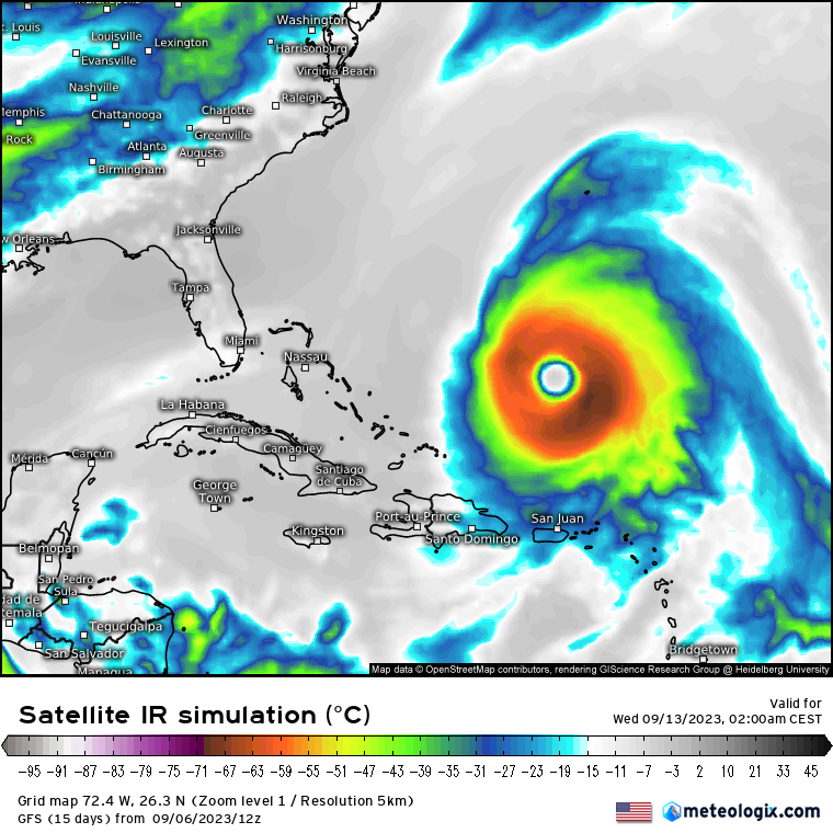 Simulación de nubosidad huracán Lee cerca de República Dominicana 